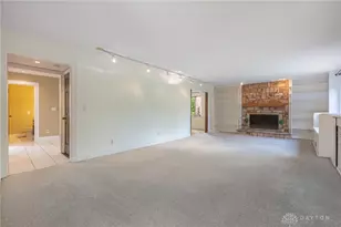 215 Beverly Pl, Oakwood, OH 45419 - Photo 10