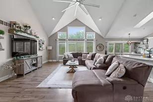 517 Trey Ct, Germantown, OH 45327 - Photo 8