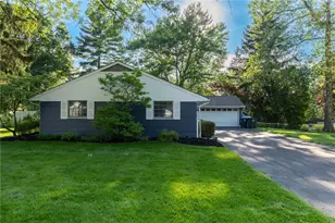 289 Monarch Rd, Washington Twp, OH 45458 - Photo 2