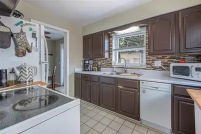 919 Hampshire Road, Dayton, OH 45419 - Photo 10