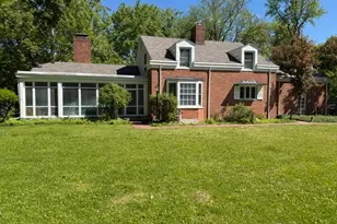 221 Grandon Rd, Oakwood, OH 45419 - Photo 1