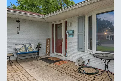 7948 Washington Park Drive, Miami Township, OH 45459 - Photo 8