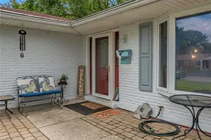 7948 Washington Park Dr, Miami Township, OH 45459 - Photo 8