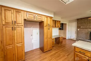 668 W Trade Square, Troy, OH 45373 - Photo 6