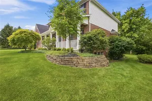 8165 Old Woods Ct, Clearcreek Twp, OH 45066 - Photo 14