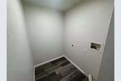 6125 Rosecrest Drive, Butler Twp, OH 45414 - Photo 10