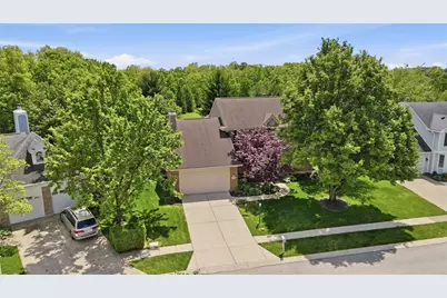 2044 Griffon Place, Centerville, OH 45459 - Photo 46