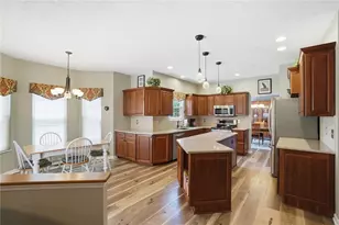 2044 Griffon Pl, Centerville, OH 45459 - Photo 12