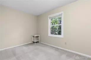 737 Wayfield Ct, Beavercreek, OH 45430 - Photo 28