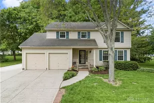 737 Wayfield Ct, Beavercreek, OH 45430 - Photo 1