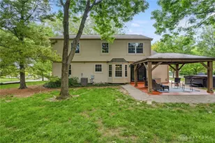 737 Wayfield Ct, Beavercreek, OH 45430 - Photo 6
