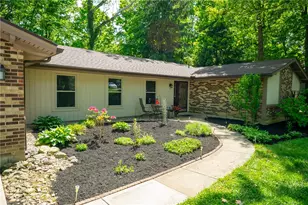 8951 Deep Forest Ln, Washington Twp, OH 45458 - Photo 14