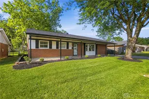 407 Joellen Pl, Union, OH 45322 - Photo 2