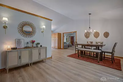 527 Lakengren Drive, Eaton, OH 45320 - Photo 4
