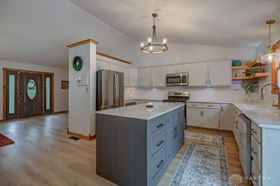 527 Lakengren Drive, Eaton, OH 45320 - Photo 6