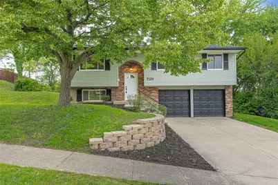 729 N Lindsey Avenue, Miamisburg, OH 45342 - Photo 1