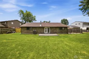 6824 Laurelview Dr, Huber Heights, OH 45424 - Photo 26