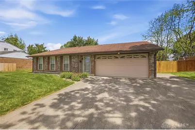 6824 Laurelview Drive, Huber Heights, OH 45424 - Photo 4