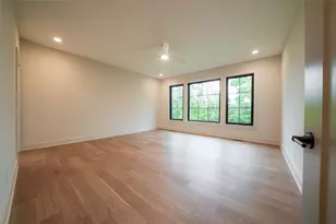 1198 Normandy Rue, Clear Creek Township, OH 45458 - Photo 32