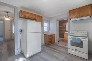7 S Church St, Jamestown Vlg, OH 45335 - Photo 4