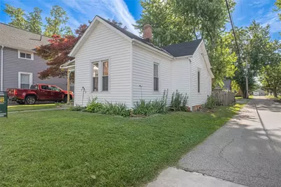 7 S Church Street, Jamestown Vlg, OH 45335 - Photo 2