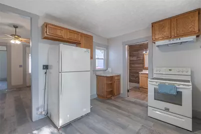 7 S Church Street, Jamestown Vlg, OH 45335 - Photo 4