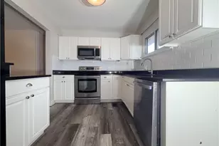 441 Townsend Pl, Riverside, OH 45431 - Photo 8
