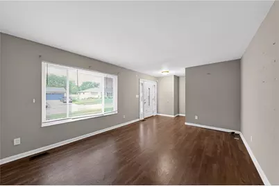 312 Porter Drive, Englewood, OH 45322 - Photo 2