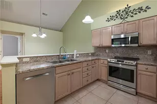 1532 Turnberry Village Dr, Washington Twp, OH 45458 - Photo 14