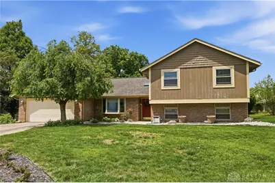 6541 Fallwood Circle, Clayton, OH 45322 - Photo 2