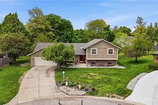 6541 Fallwood Cir, Clayton, OH 45322 - Photo 1