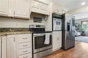 6541 Fallwood Cir, Clayton, OH 45322 - Photo 18