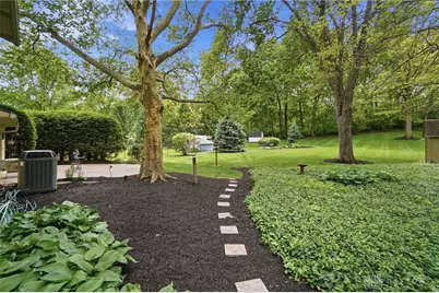 320 S Village Drive, Centerville, OH 45459 - Photo 48