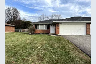 8774 Shadycreek Drive, Centerville, OH 45458 - Photo 2