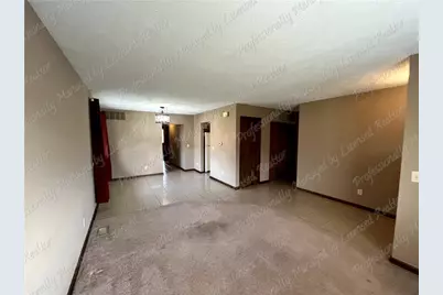 8774 Shadycreek Drive, Centerville, OH 45458 - Photo 6