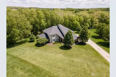 5559 Clover Leaf Drive, Greenville, OH 45331 - Photo 8