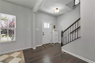 1741 Spring Meadows Dr, Beavercreek Twp, OH 45385 - Photo 8