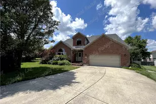 6353 Charlotte Ct, Huber Heights, OH 45424 - Photo 2
