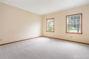 1989 Home Path Ct, Centerville, OH 45459 - Photo 6