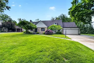 3124 Ridgeway Rd, Kettering, OH 45419 - Photo 2