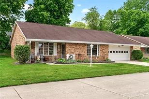 6668 Oakwood Ln, Huber Heights, OH 45424 - Photo 2