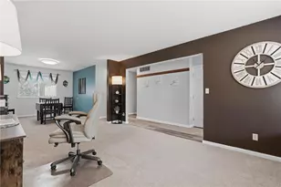 354 Kimbary Dr, Washington Twp, OH 45458 - Photo 6