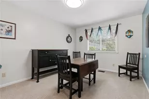 354 Kimbary Dr, Washington Twp, OH 45458 - Photo 8