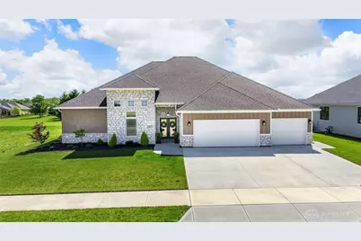 960 Rosenthal Drive, Tipp City, OH 45373 - Photo 2