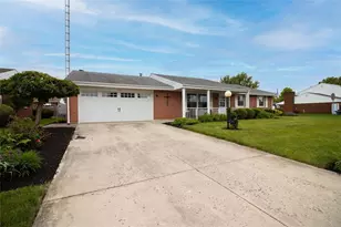 1352 Highland Dr, Greenville, OH 45331 - Photo 4