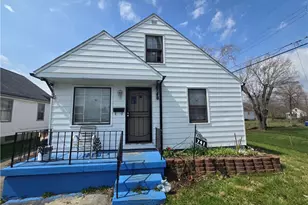 741 Almond Ave, Dayton, OH 45417 - Photo 2