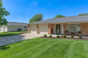 311 Kimbary Dr, Washington Twp, OH 45458 - Photo 32