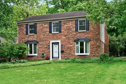 222 Wisteria Drive, Oakwood, OH 45419 - Photo 2