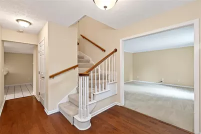 222 Wisteria Drive, Oakwood, OH 45419 - Photo 8