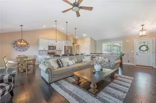 17 Louise Dr, Springboro, OH 45066 - Photo 6